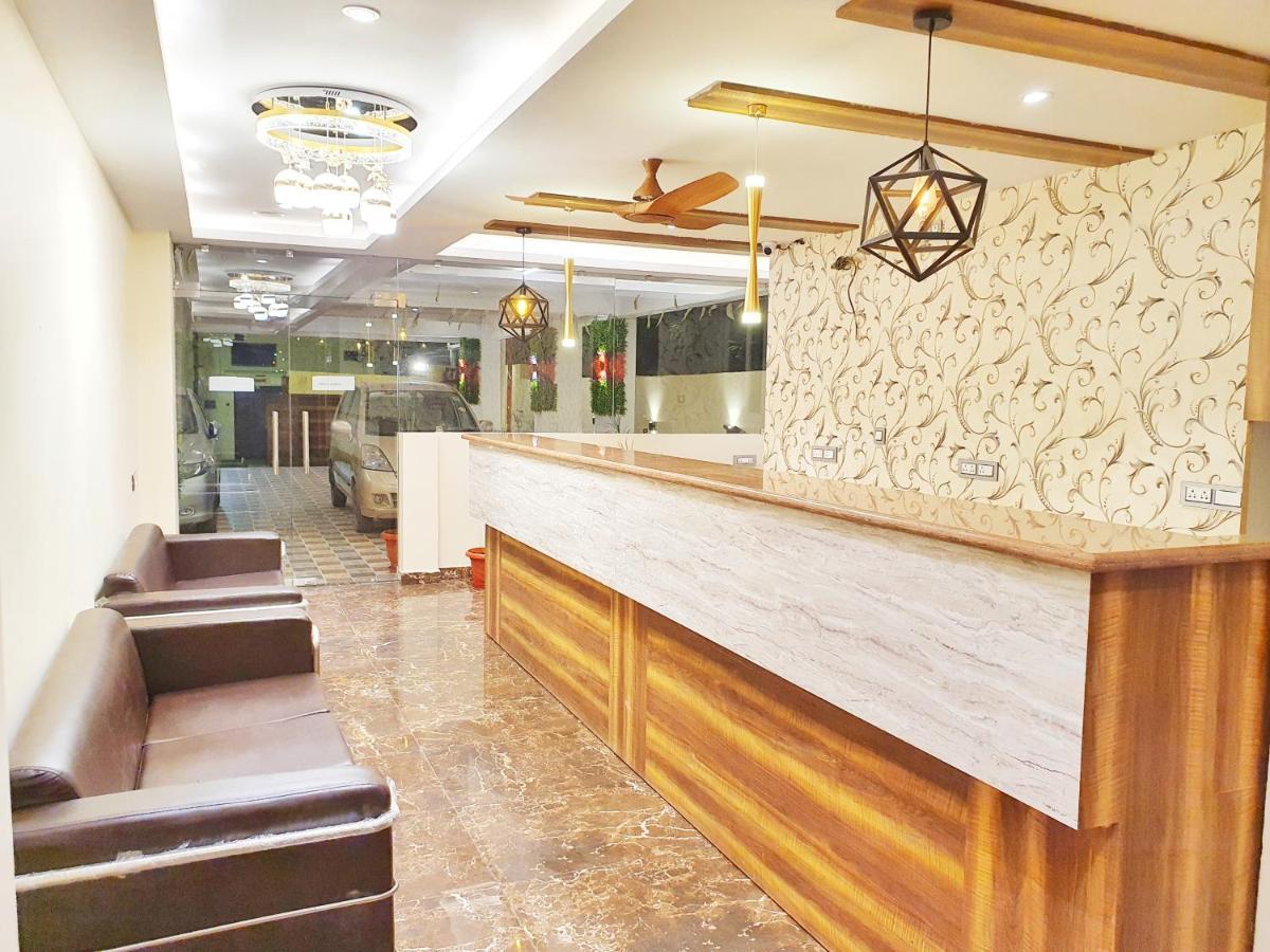 The Park Residency Hotel Dehradun Eksteriør billede